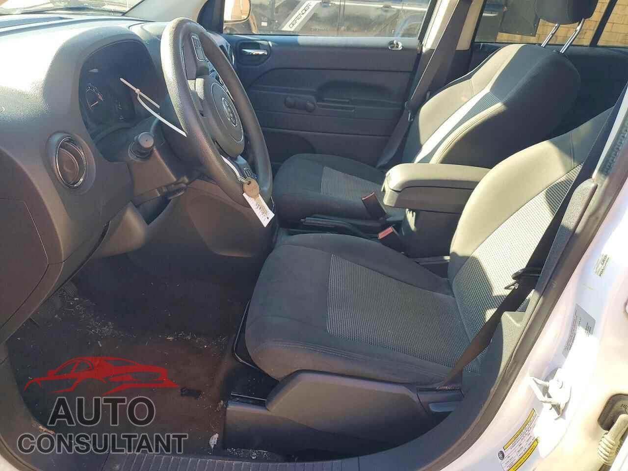 JEEP COMPASS 2017 - 1C4NJCBB2HD118283