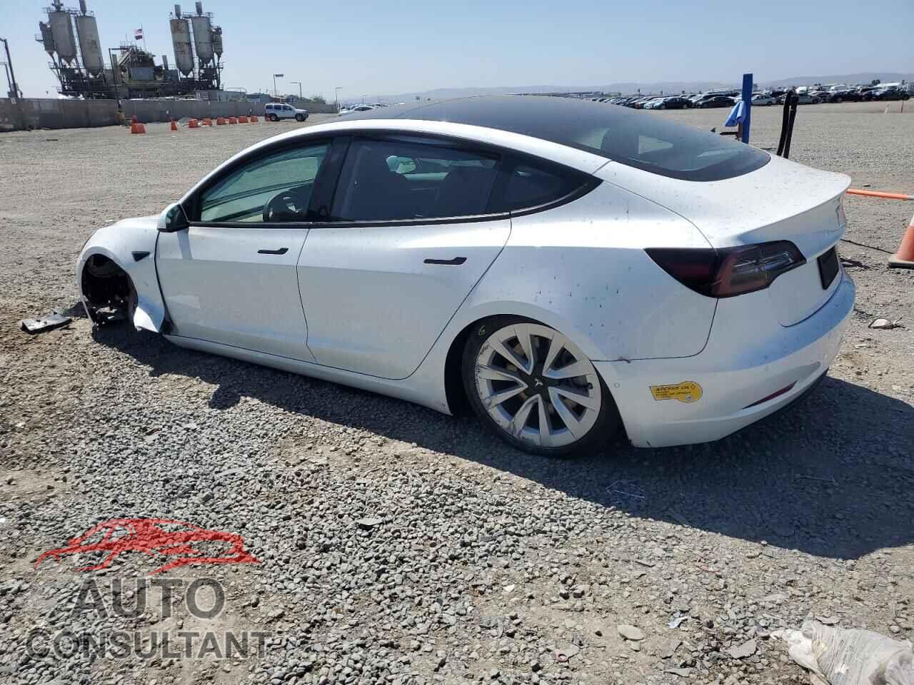 TESLA MODEL 3 2021 - 5YJ3E1EA8MF072108
