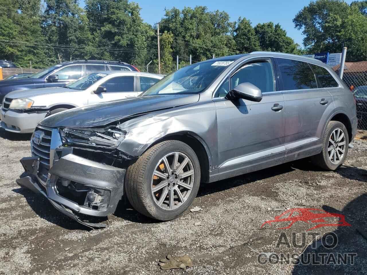 AUDI Q7 2018 - WA1LHAF77JD017172