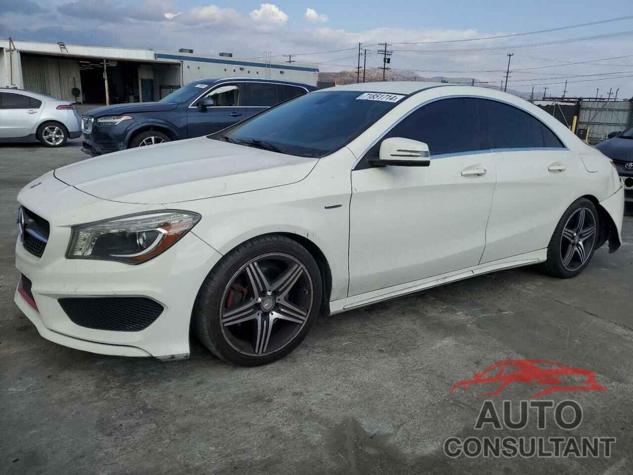 MERCEDES-BENZ CLA-CLASS 2015 - WDDSJ4EB7FN179548