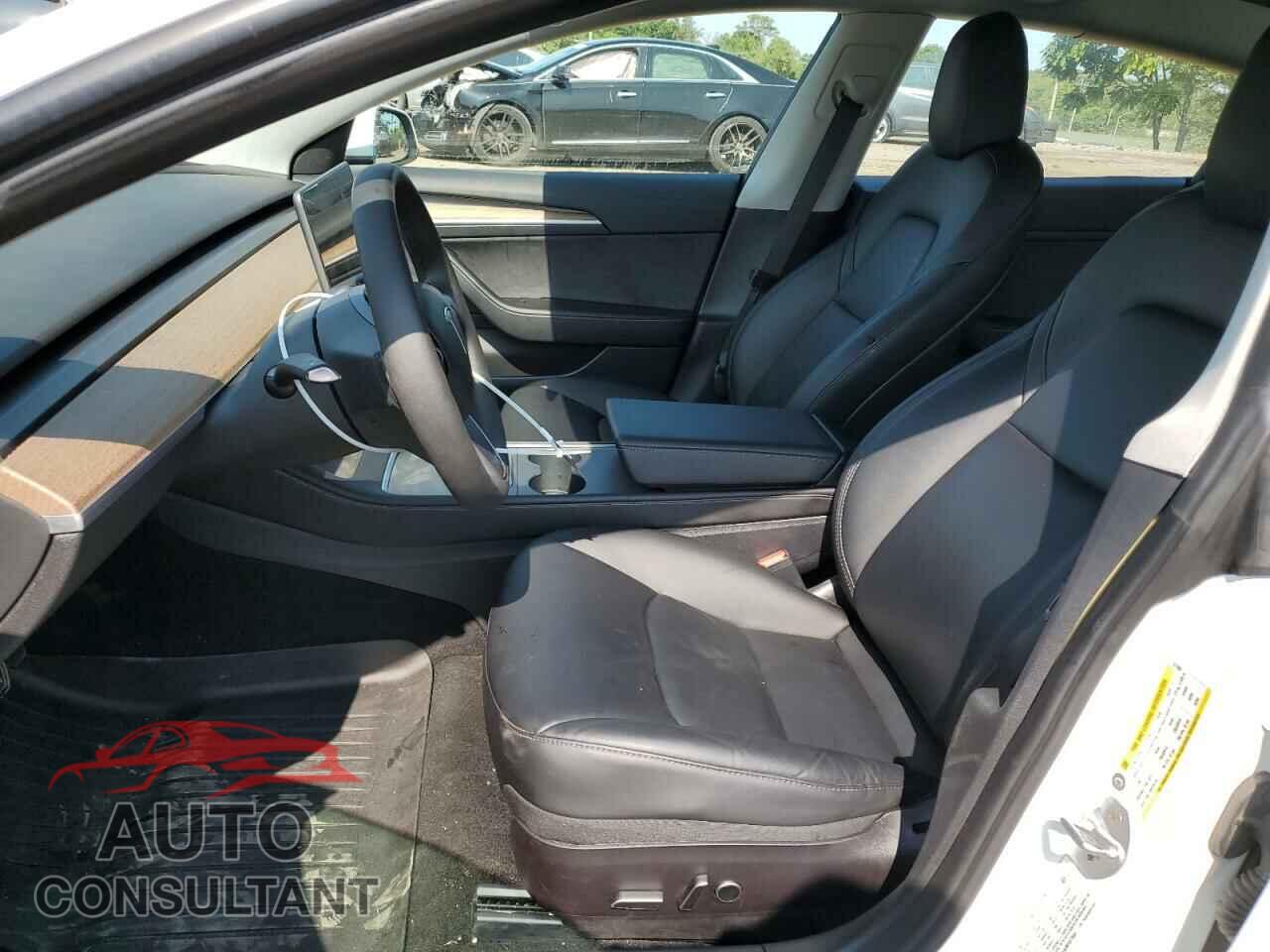 TESLA MODEL 3 2021 - 5YJ3E1EA2MF027889