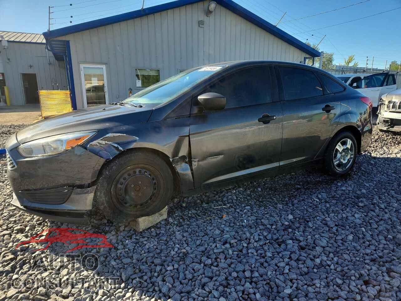 FORD FOCUS 2016 - 1FADP3E26GL313674