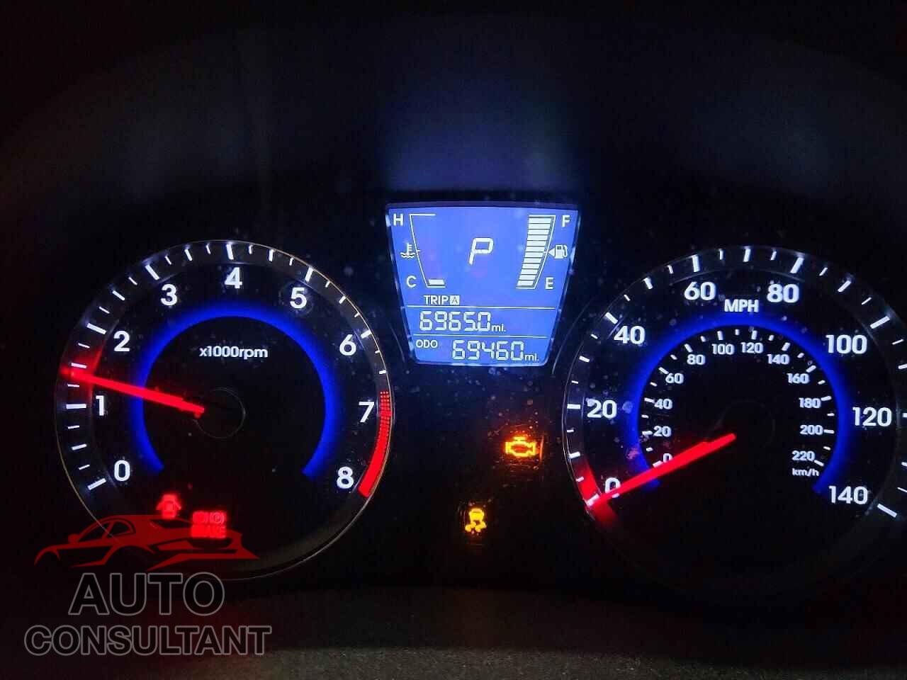 HYUNDAI ACCENT 2012 - KMHCT5AE8CU044140