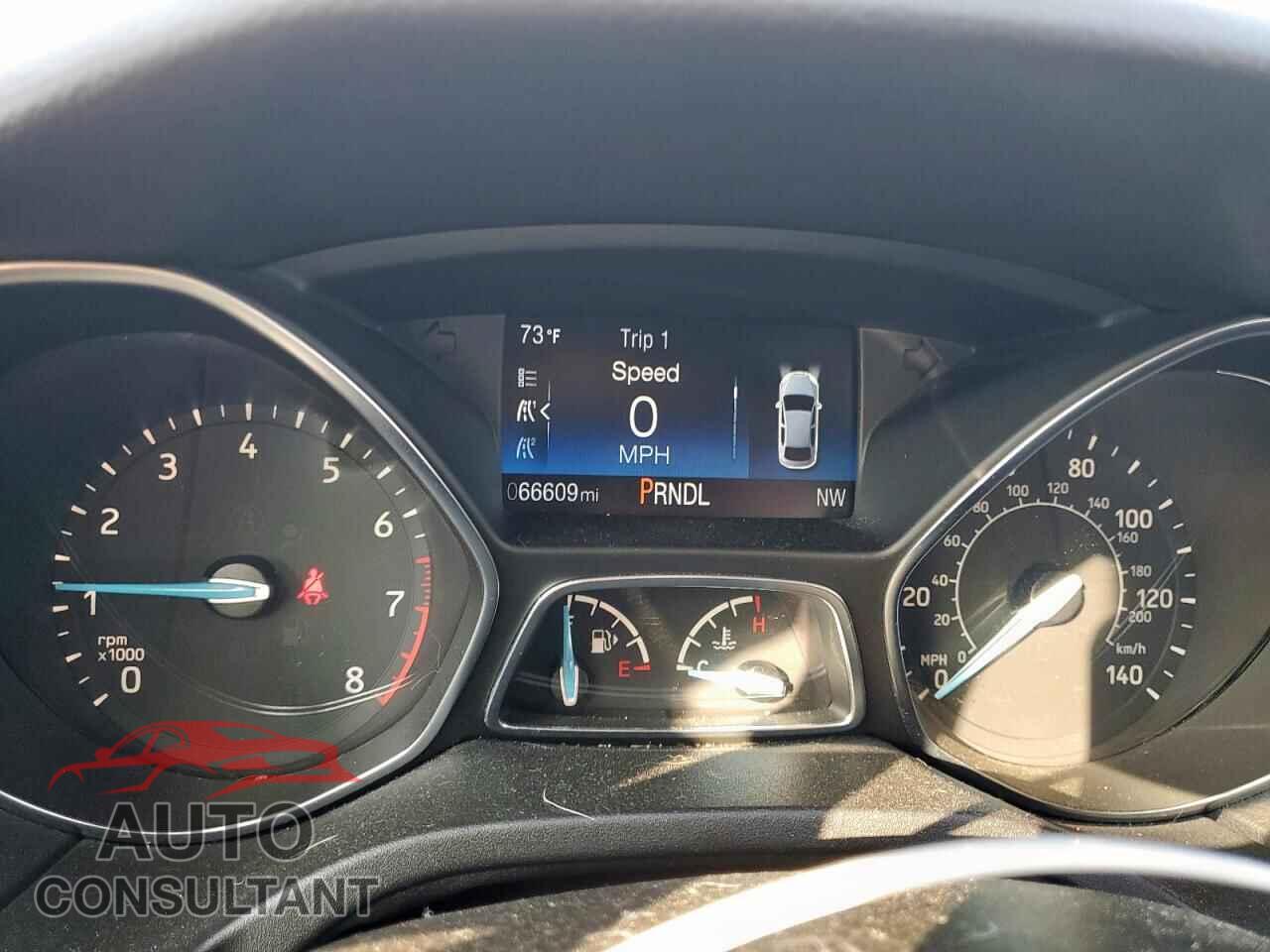 FORD FOCUS 2018 - 1FADP3F25JL328592