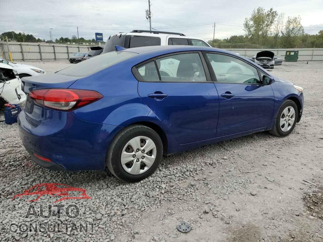 KIA FORTE 2017 - 3KPFK4A79HE016823