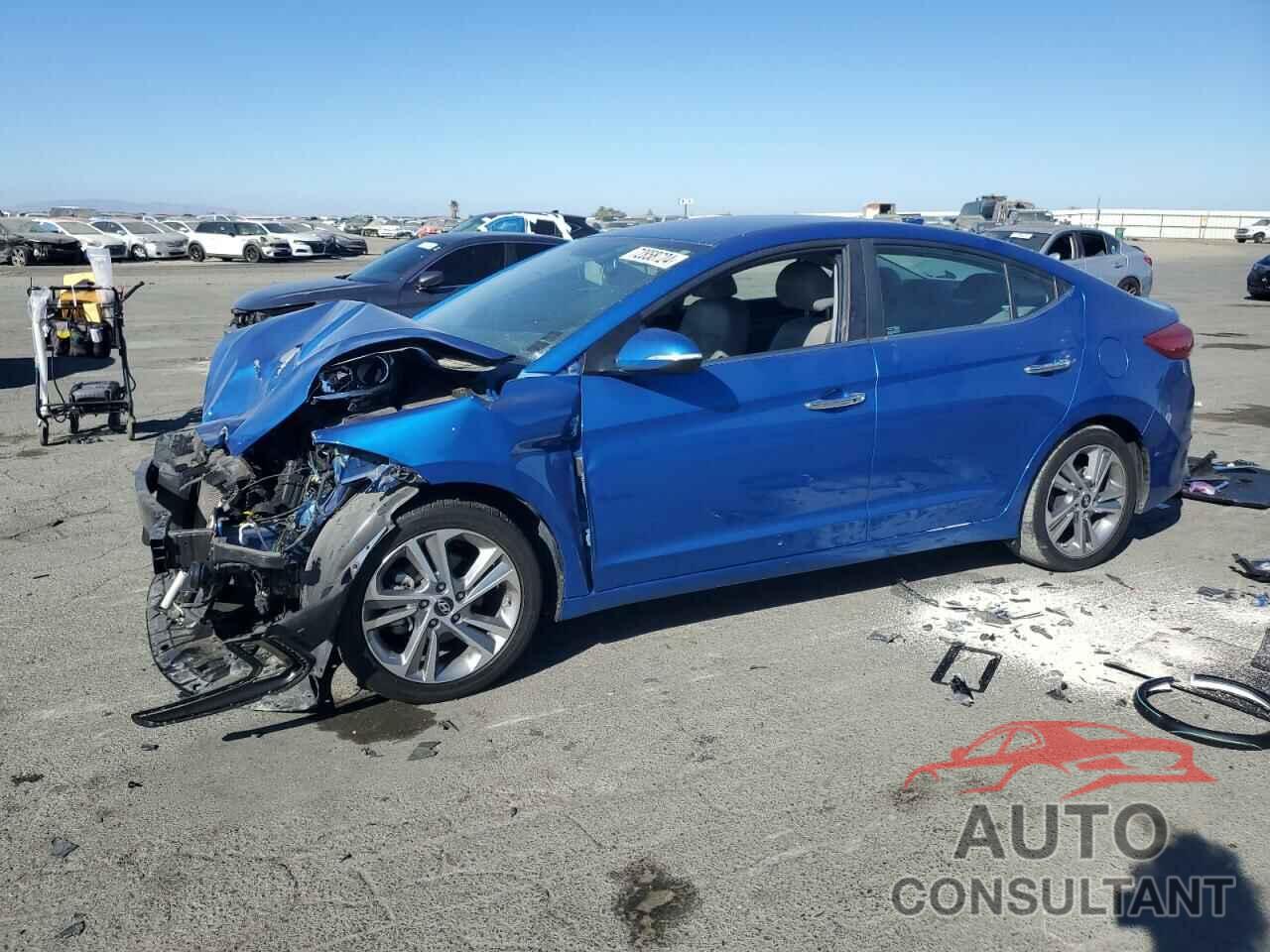 HYUNDAI ELANTRA 2017 - KMHD84LF6HU358768