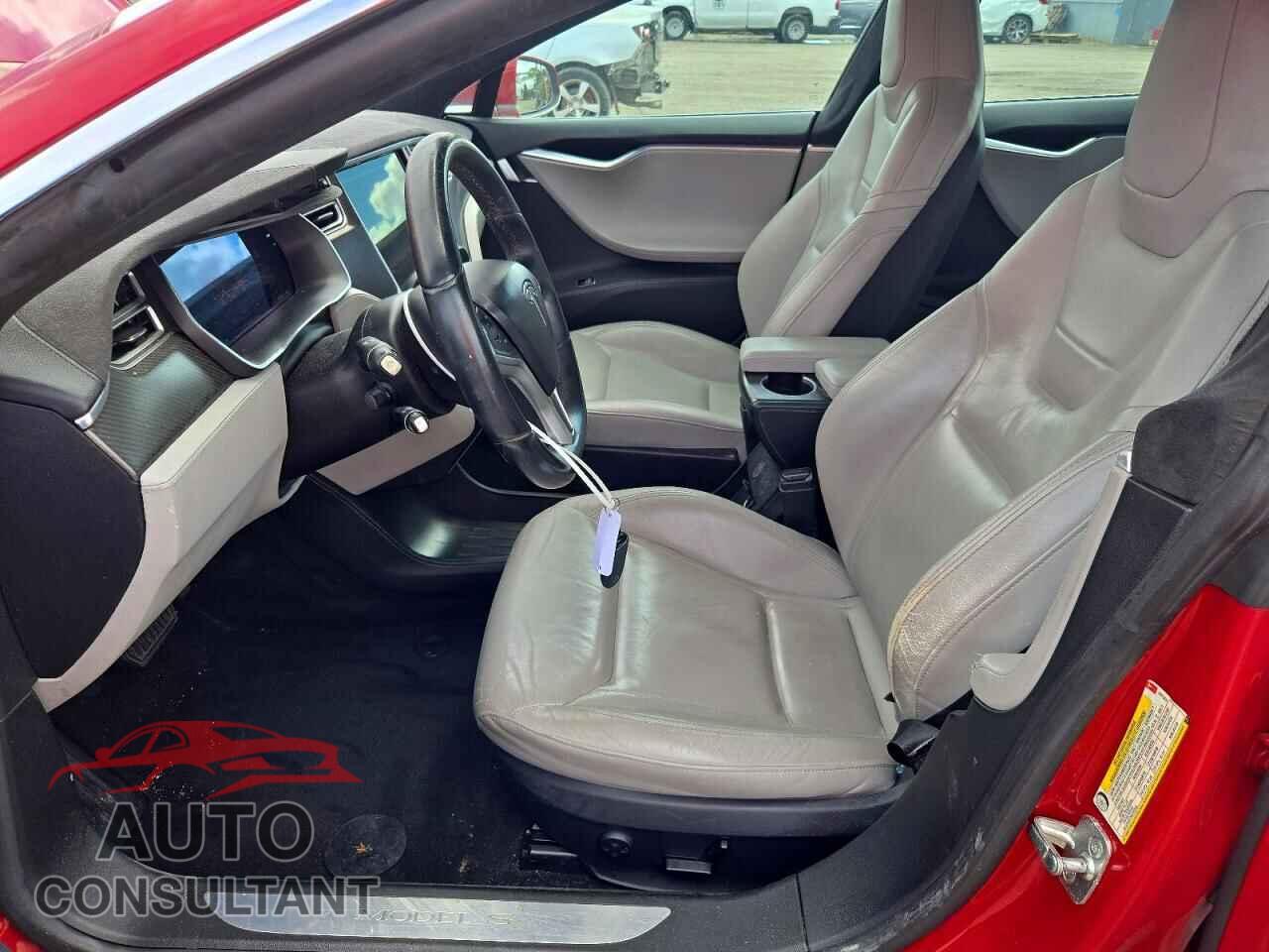 TESLA MODEL S 2015 - 5YJSA1V23FF097565