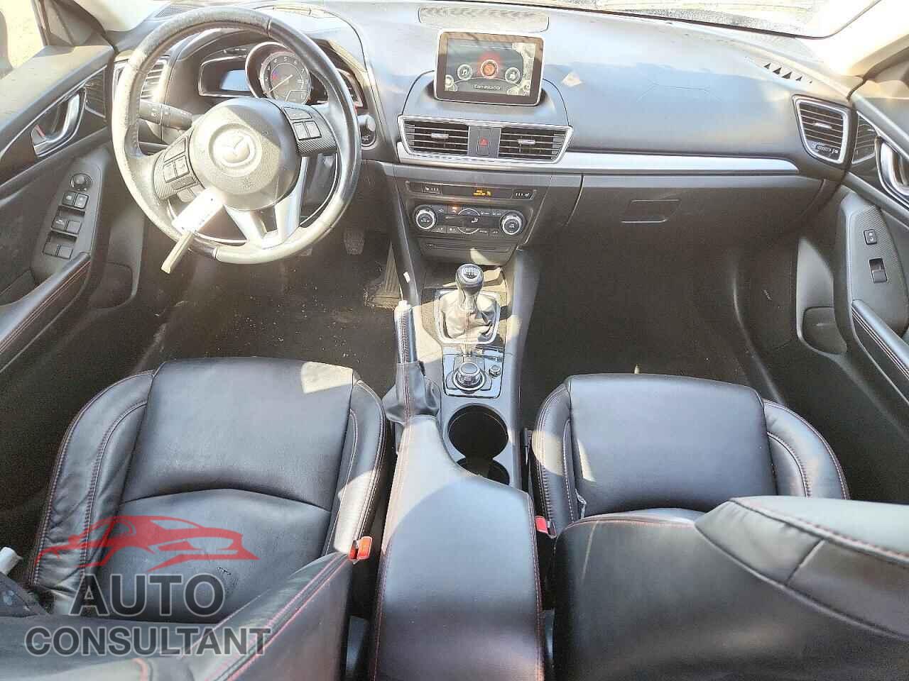 MAZDA 3 2015 - JM1BM1V36F1241067