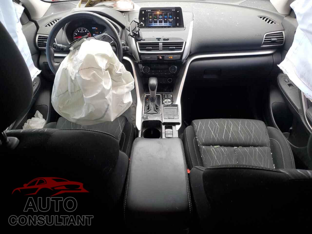 MITSUBISHI ECLIPSE 2019 - JA4AT5AA3KZ020803