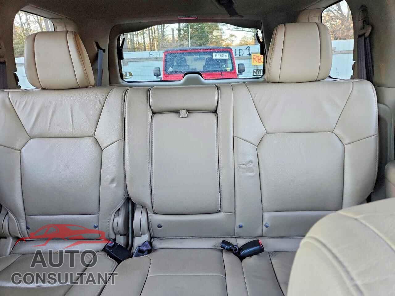 HONDA PILOT 2013 - 5FNYF4H50DB077922