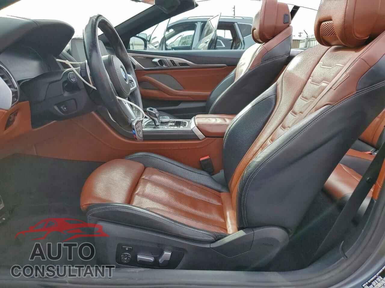 BMW 8 SERIES 2022 - WBADZ2C02NCJ85394