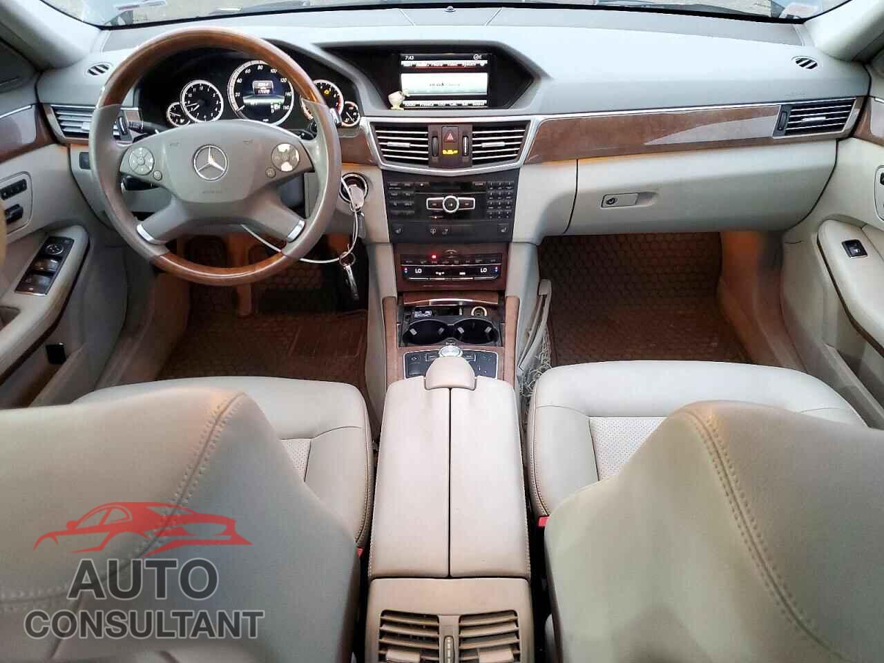 MERCEDES-BENZ E-CLASS 2013 - WDDHF8JB1DA742915