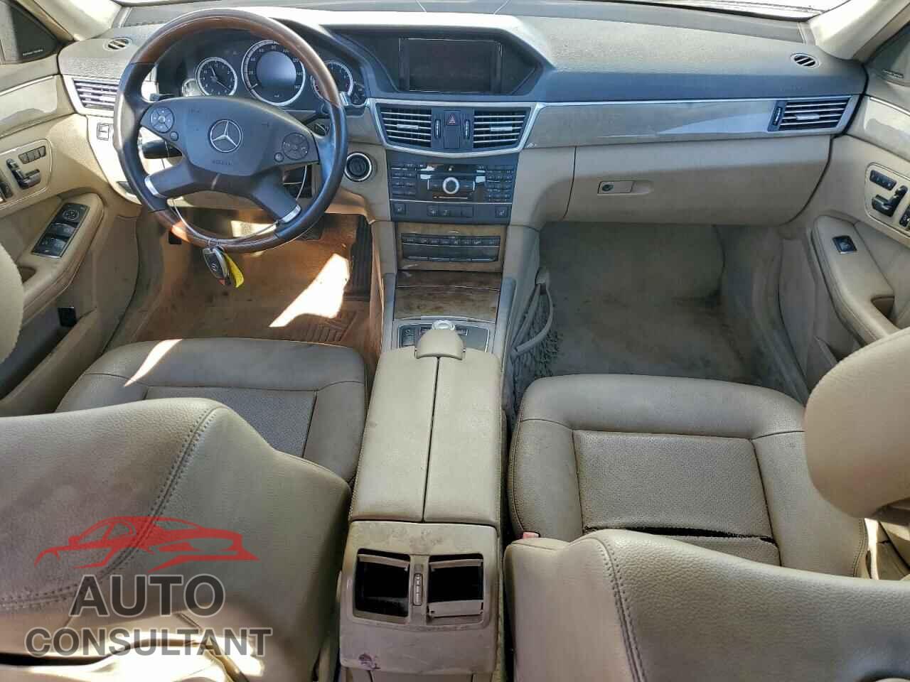 MERCEDES-BENZ E-CLASS 2011 - WDDHF5GB2BA297815