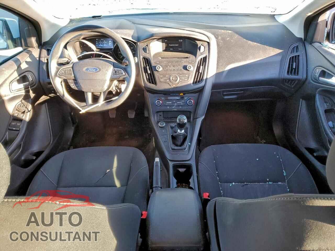 FORD FOCUS 2016 - 1FADP3FE0GL237040