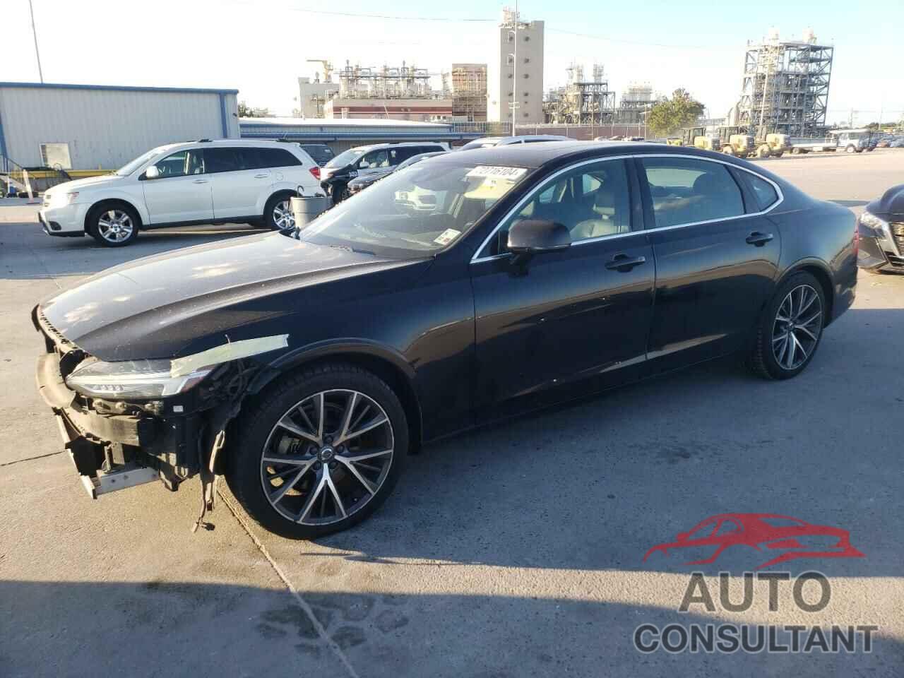 VOLVO S90 2018 - LVY982AK0JP005583