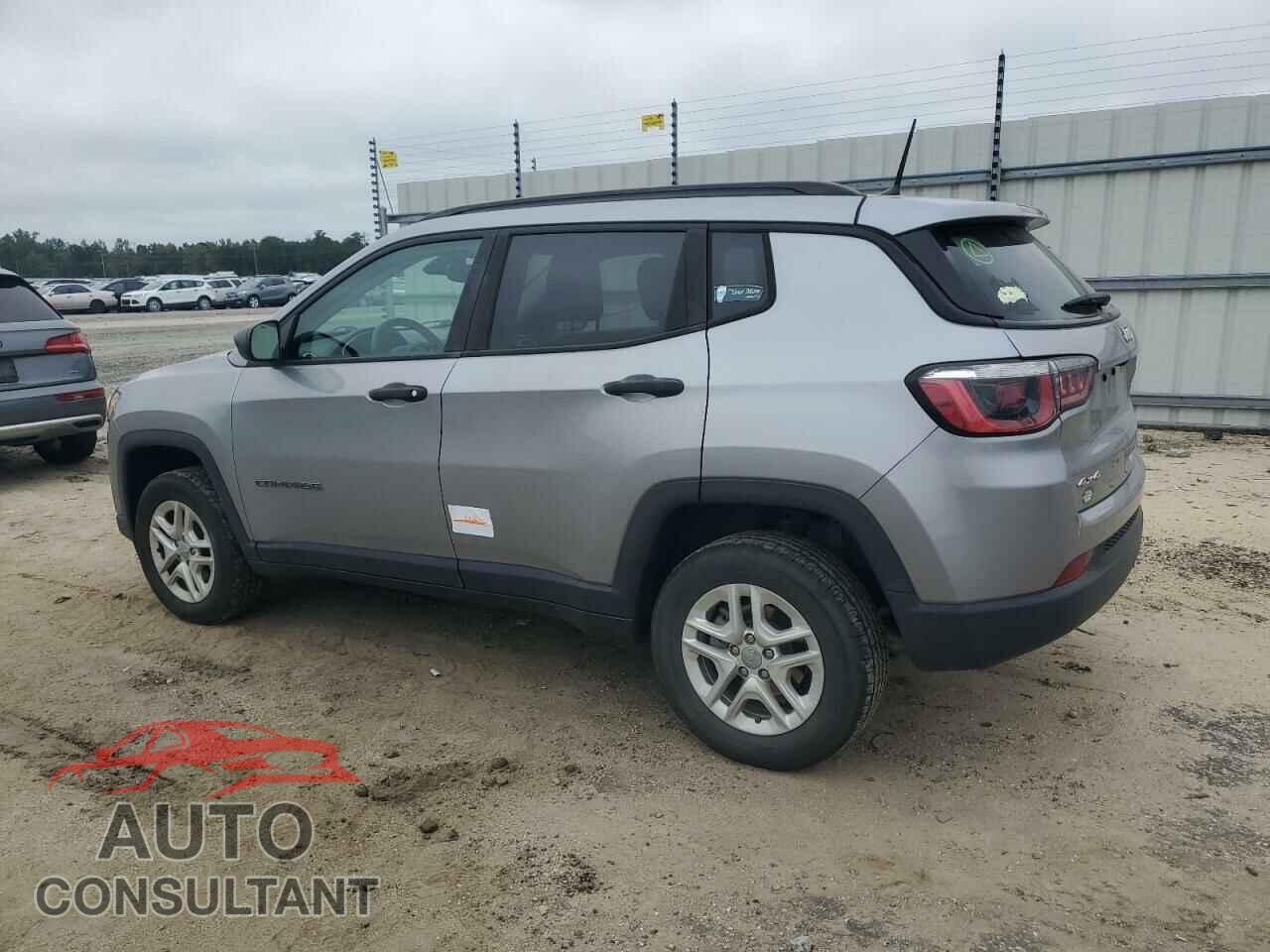 JEEP COMPASS 2018 - 3C4NJDAB4JT191176