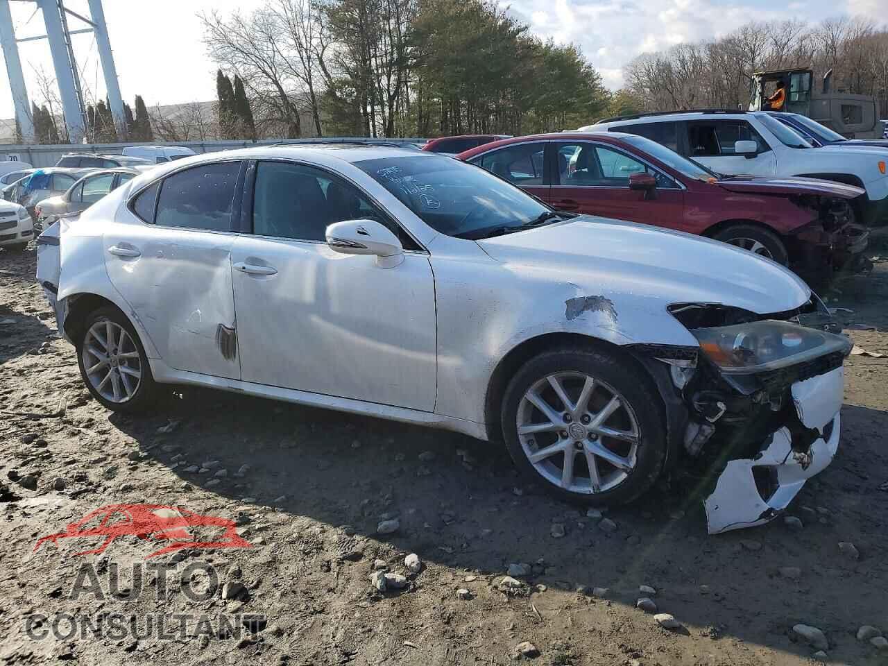 LEXUS IS 2012 - JTHCF5C25C5060318