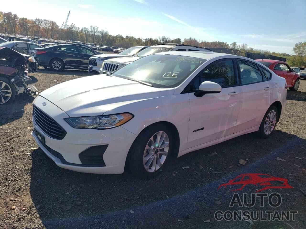 FORD FUSION 2019 - 3FA6P0LU5KR180170