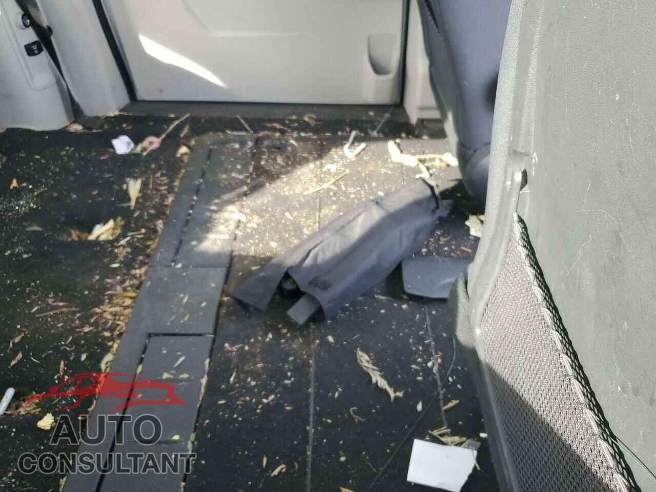 DODGE CARAVAN 2010 - 2D4RN4DE7AR244213