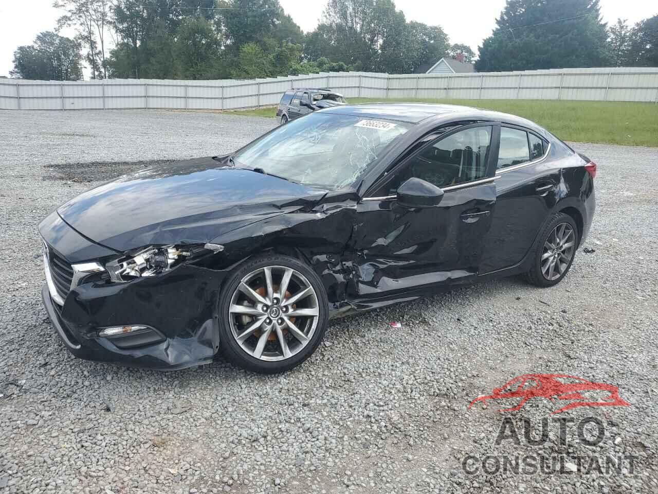 MAZDA 3 2018 - 3MZBN1V30JM215375