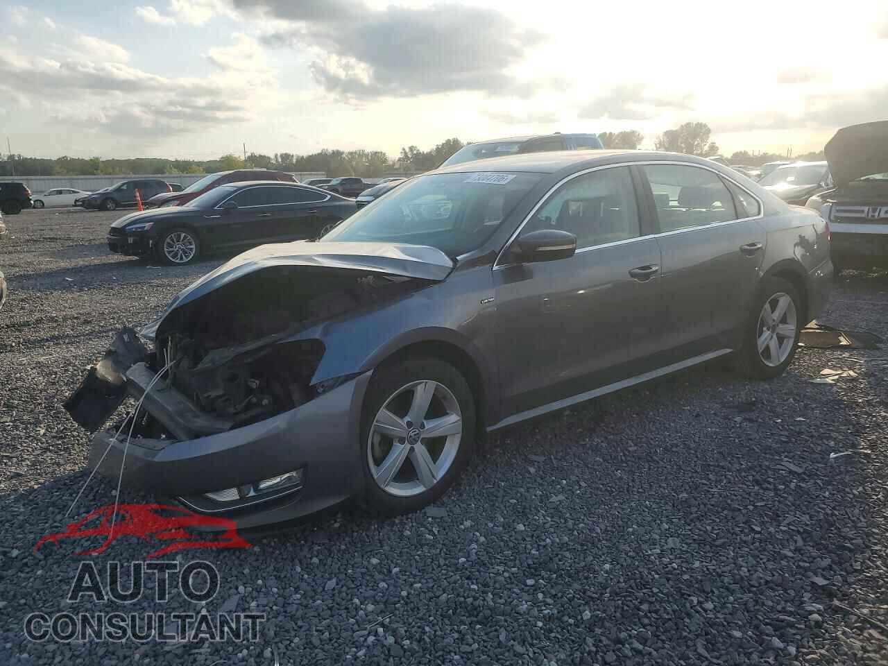 VOLKSWAGEN PASSAT 2015 - 1VWAT7A34FC115511