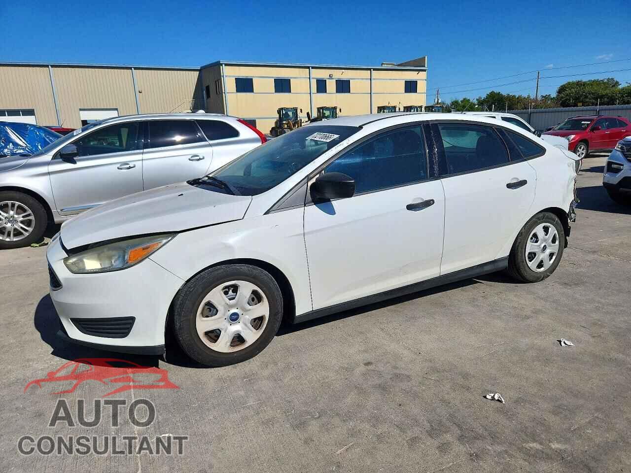 FORD FOCUS 2016 - 1FADP3E22GL281449
