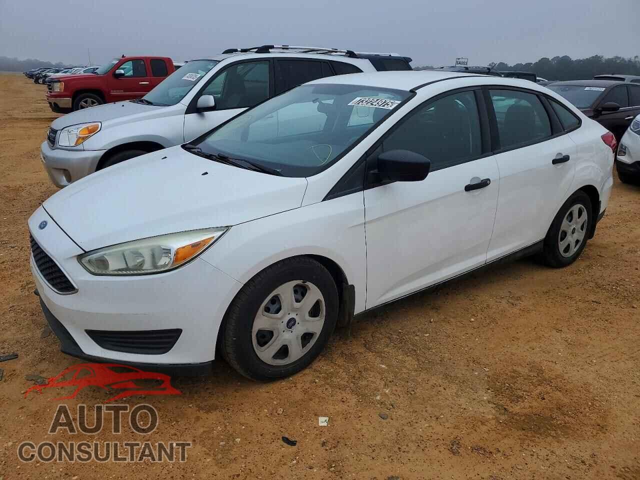 FORD FOCUS 2016 - 1FADP3E25GL393145