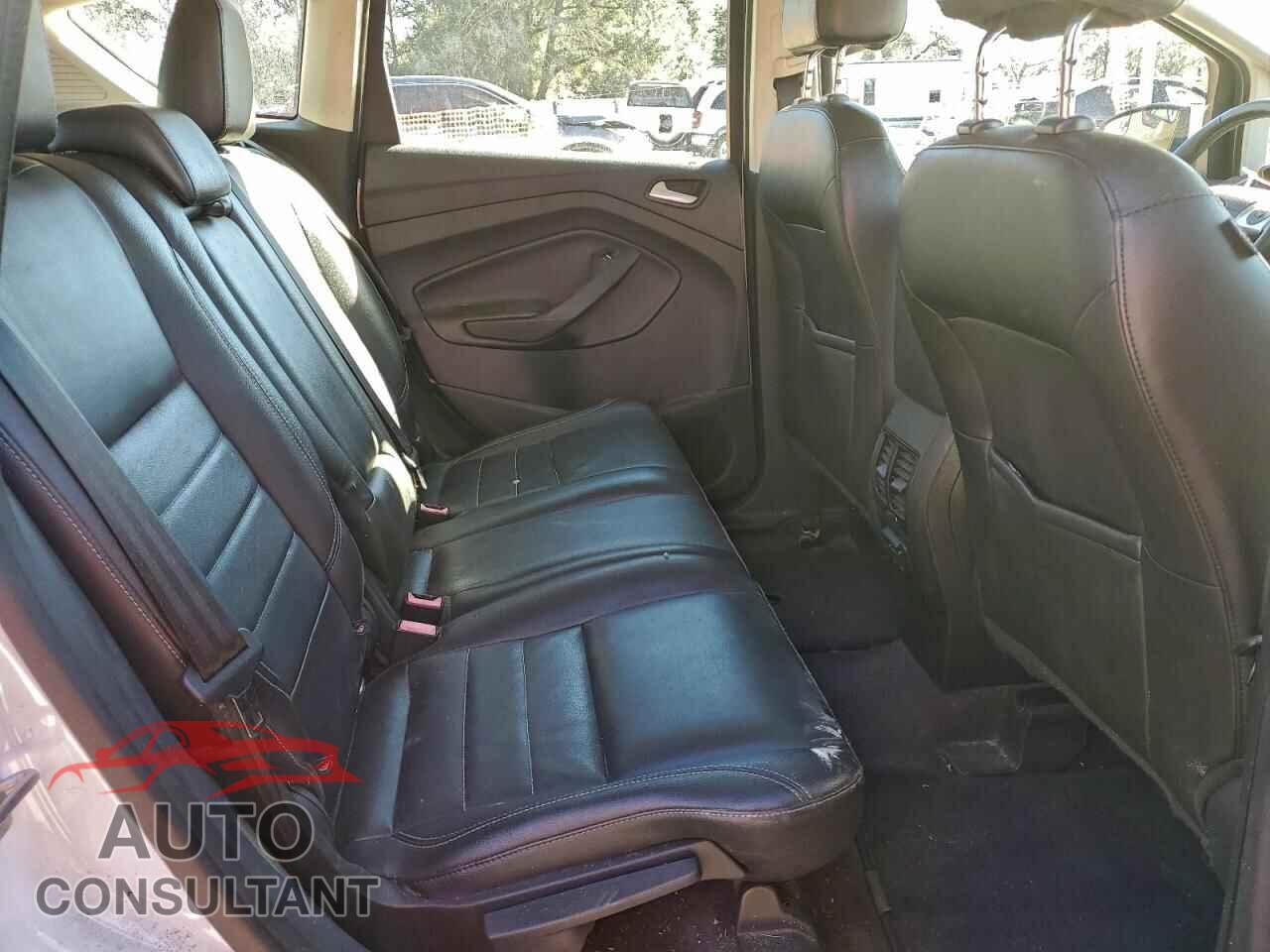 FORD CMAX 2013 - 1FADP5BU1DL537254