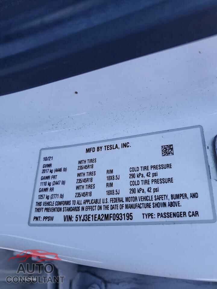 TESLA MODEL 3 2021 - 5YJ3E1EA2MF093195