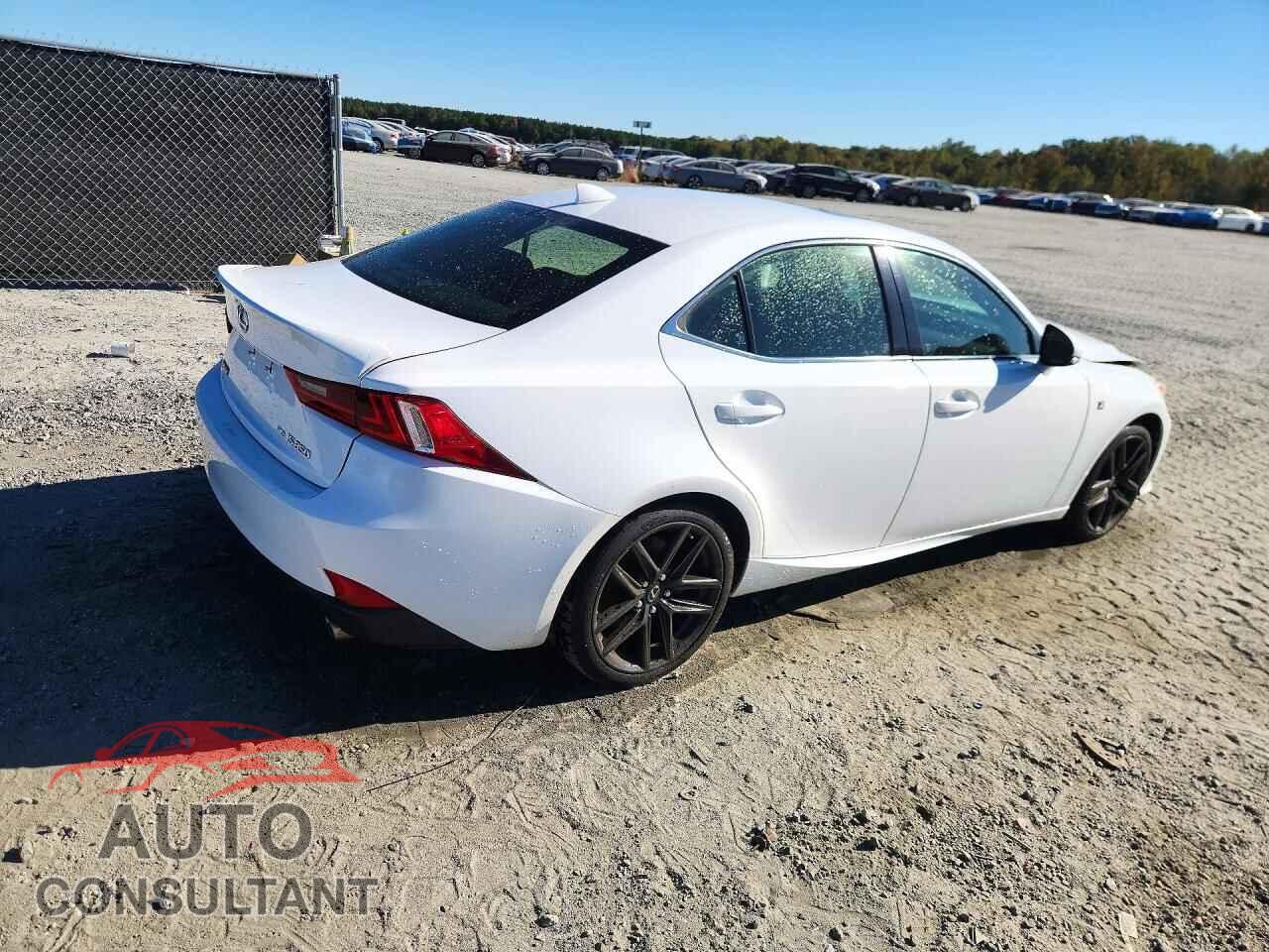 LEXUS IS 2015 - JTHCE1D27F5007747