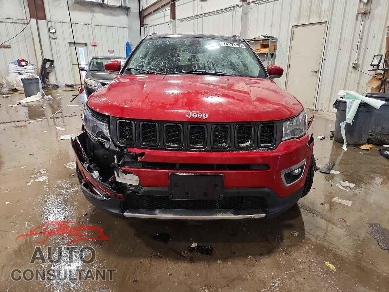 JEEP COMPASS 2018 - 3C4NJDCB7JT397380