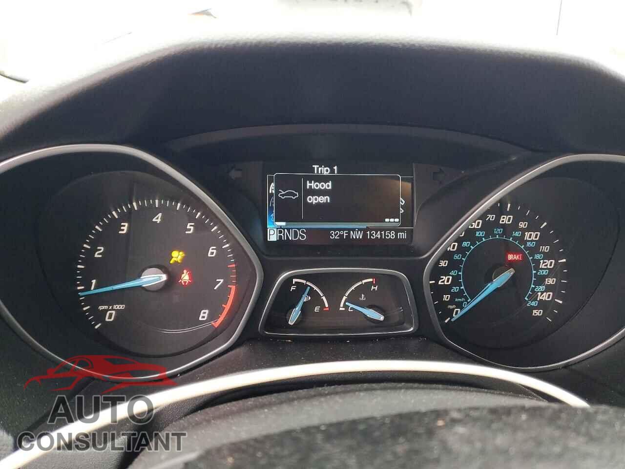 FORD FOCUS 2012 - 1FAHP3H28CL273489