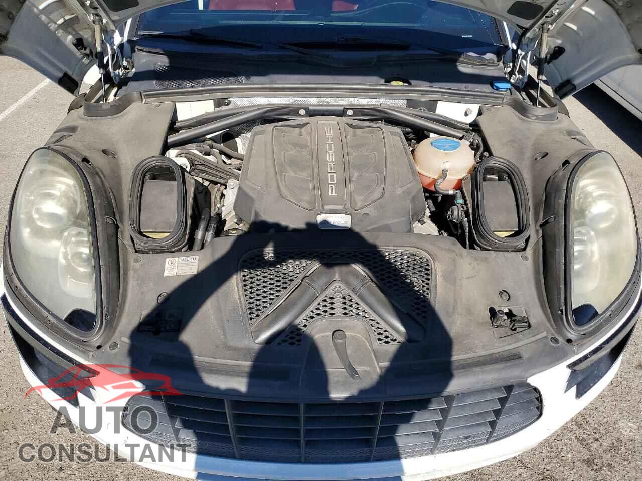 PORSCHE MACAN 2016 - WP1AB2A52GLB51806