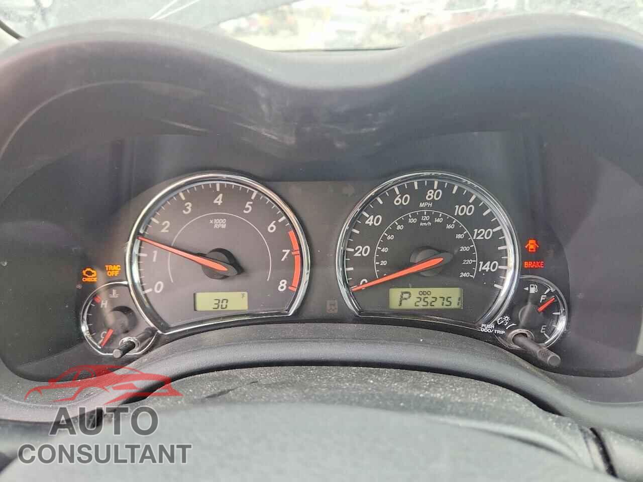TOYOTA COROLLA 2013 - 2T1BU4EE9DC113109