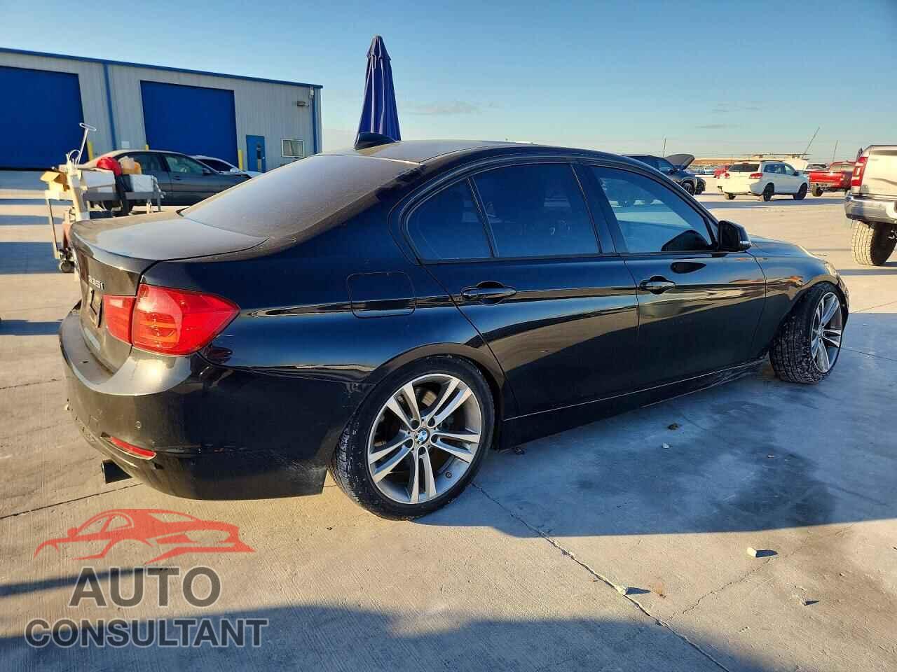 BMW 3 SERIES 2013 - WBA3A9C51DF476179