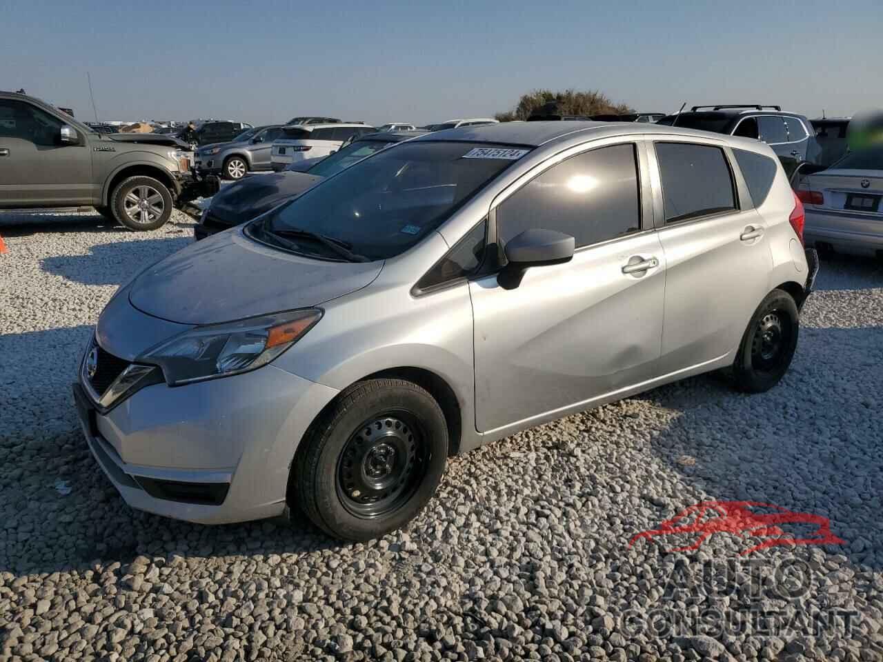 NISSAN VERSA 2018 - 3N1CE2CP3JL351818