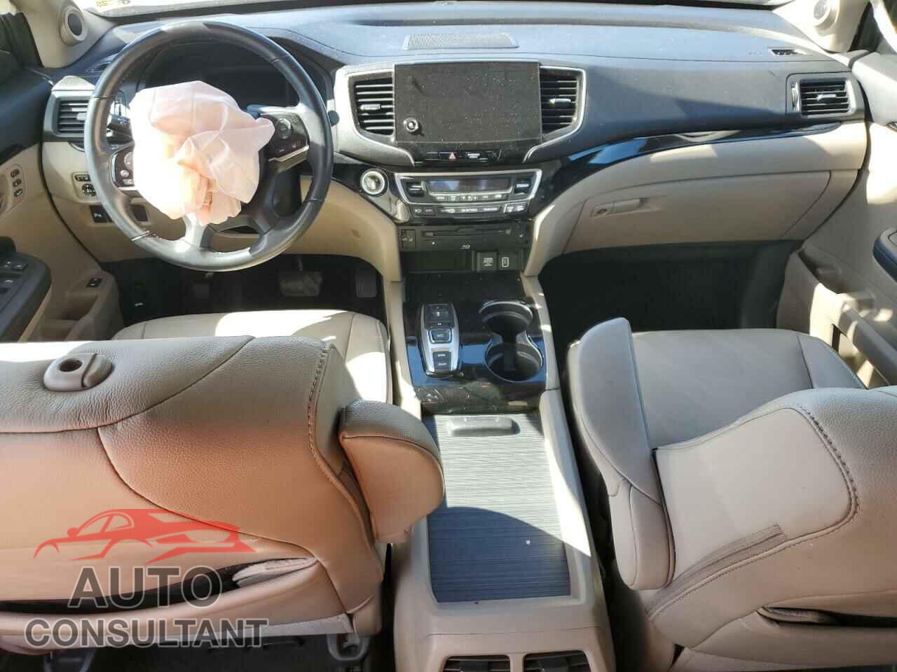 HONDA PILOT 2019 - 5FNYF5H95KB044016