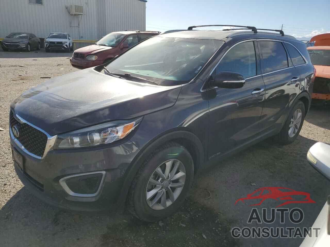 KIA SORENTO 2017 - 5XYPGDA59HG286044