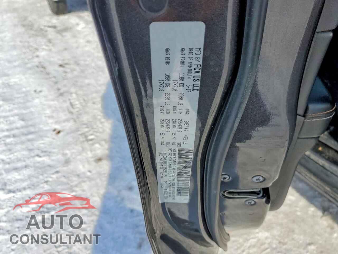 JEEP COMPASS 2017 - 3C4NJDBB3HT657236
