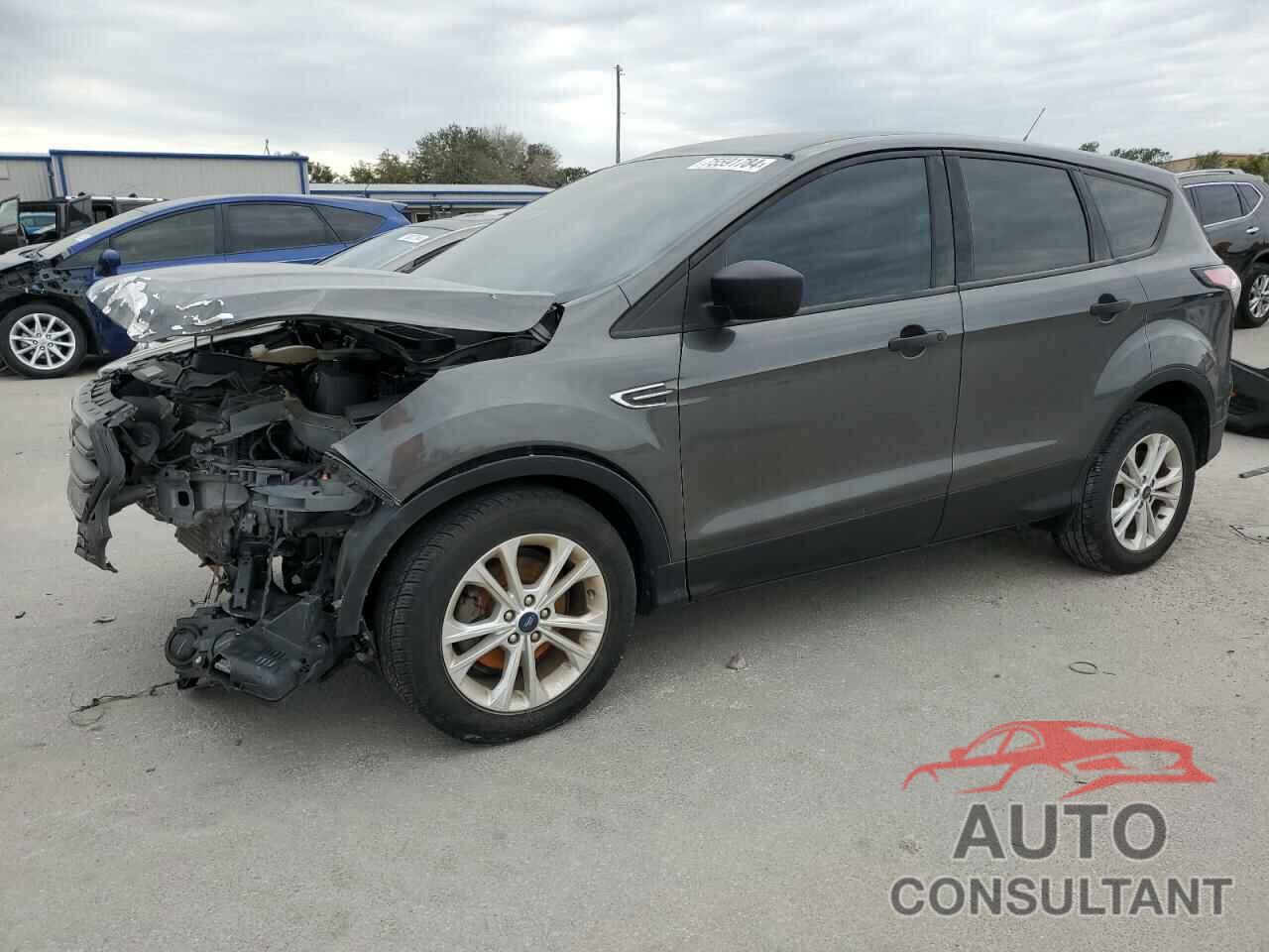 FORD ESCAPE 2018 - 1FMCU0F78JUB97351
