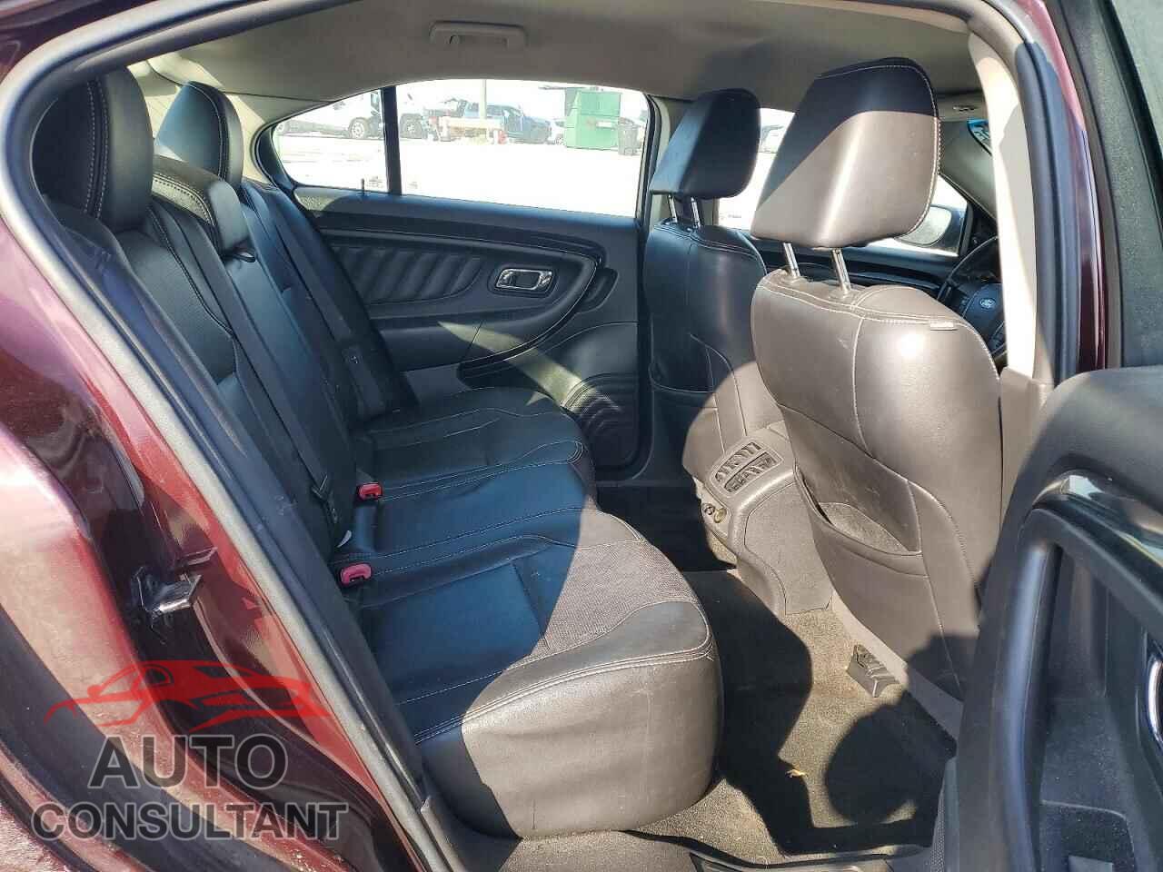 FORD TAURUS 2011 - 1FAHP2FW8BG177854