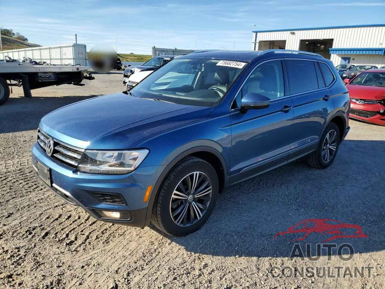 VOLKSWAGEN TIGUAN 2018 - 3VV2B7AX2JM029183