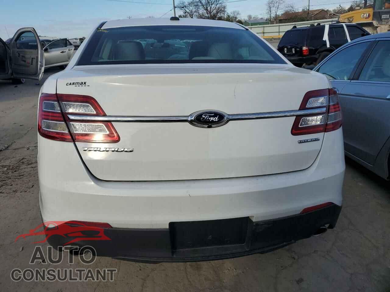 FORD TAURUS 2017 - 1FAHP2D83HG122659
