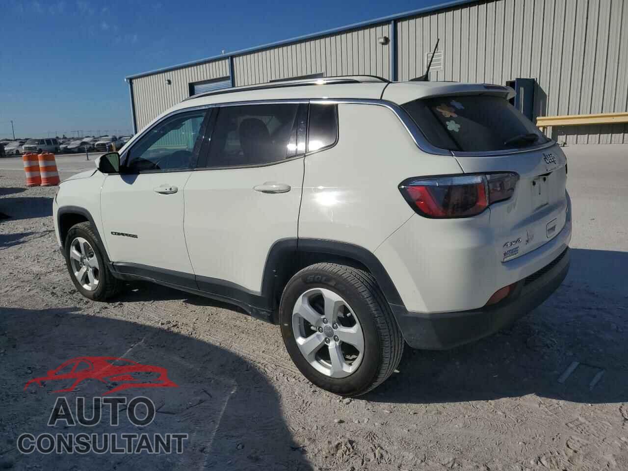 JEEP COMPASS 2020 - 3C4NJDBB2LT175057