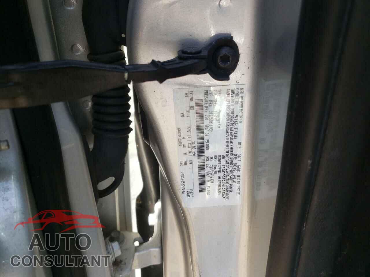 FORD FOCUS 2017 - 1FADP3F24HL265348