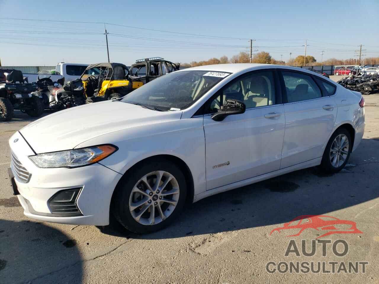 FORD FUSION 2019 - 3FA6P0LU1KR205422