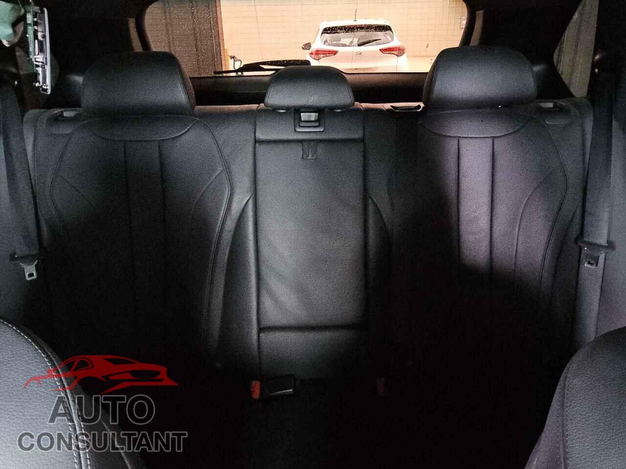 BMW X5 2017 - 5UXKR0C37H0V71743