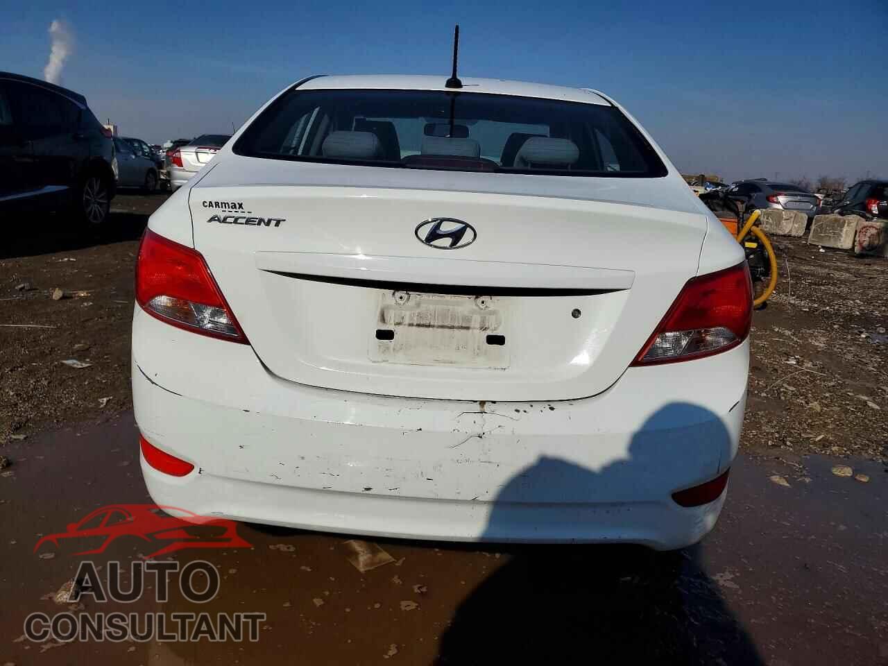 HYUNDAI ACCENT 2015 - KMHCT4AE8FU926892