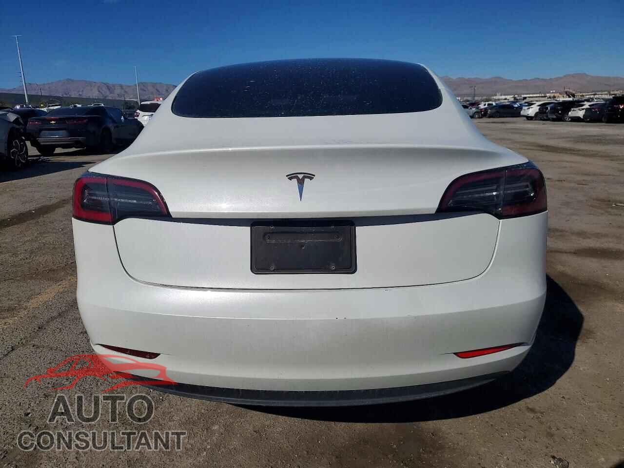 TESLA MODEL 3 2023 - 5YJ3E1EA3PF450338