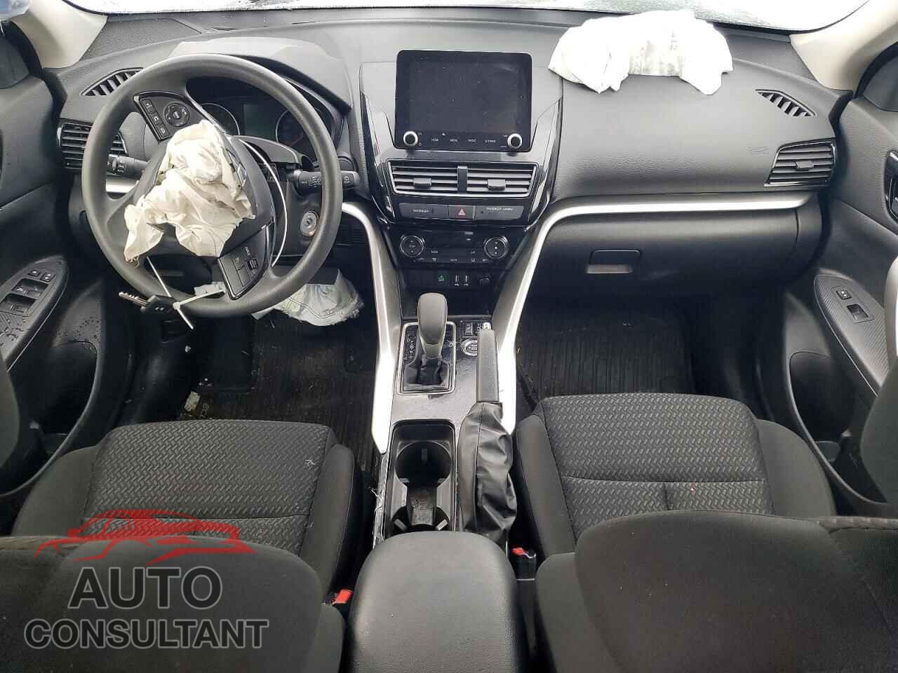 MITSUBISHI ECLIPSE 2025 - JA4ATUAA5SZ612830